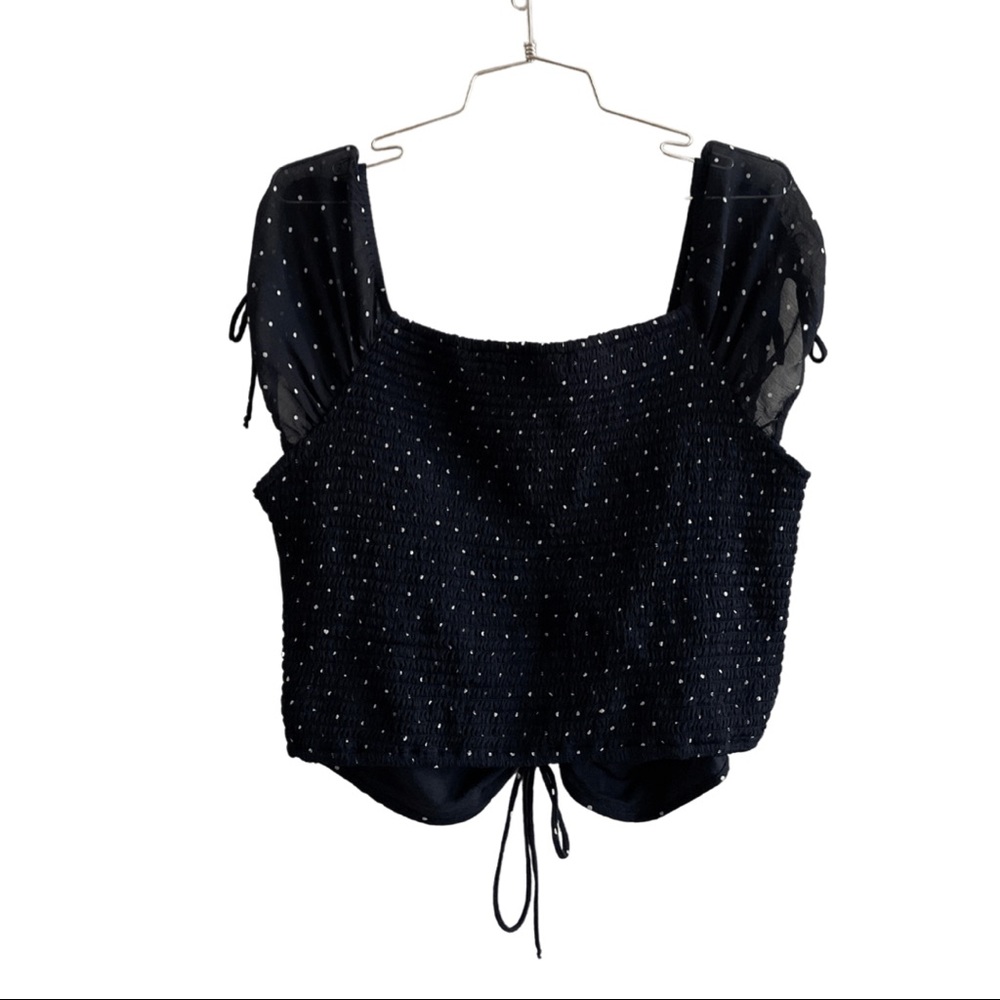 Abercrombie & Fitch Navy Polka Dot Crop Top with Ruching - Picture 3 of 3